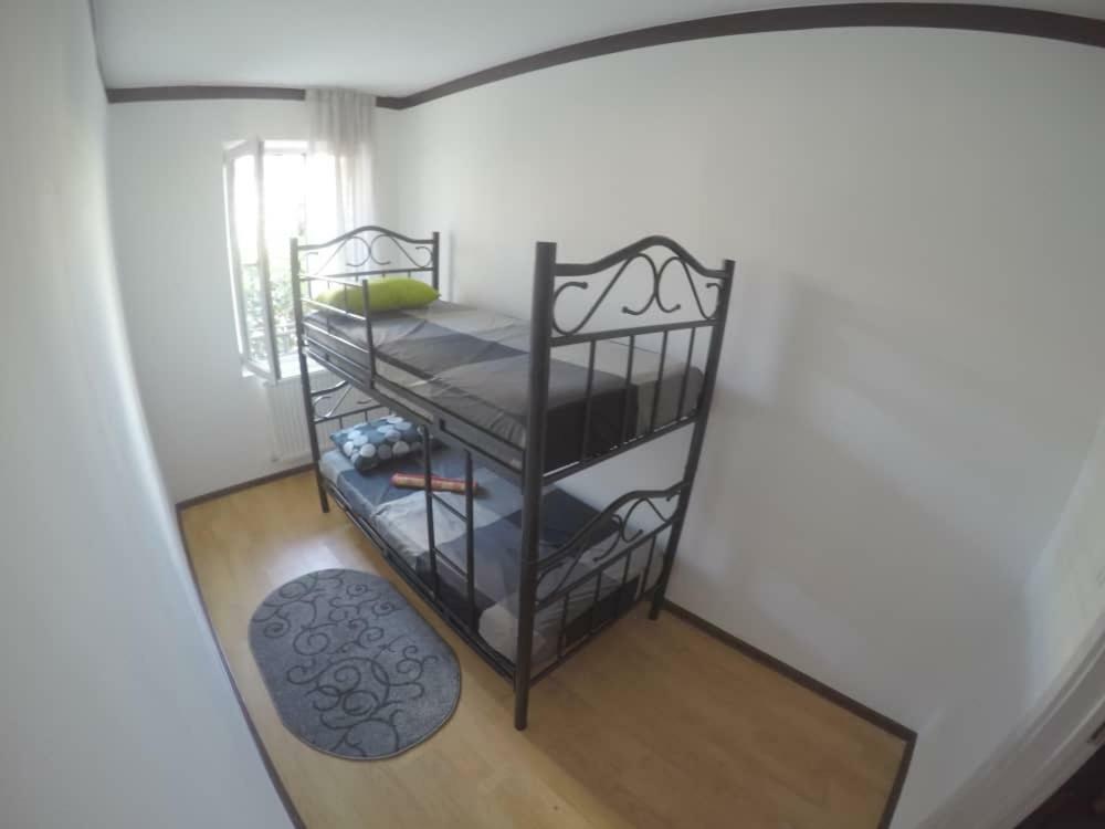 Enjoy The Hostel Batumi Rom bilde